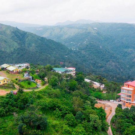 Pagoda Plantation Resort Pīrmed Dış mekan fotoğraf