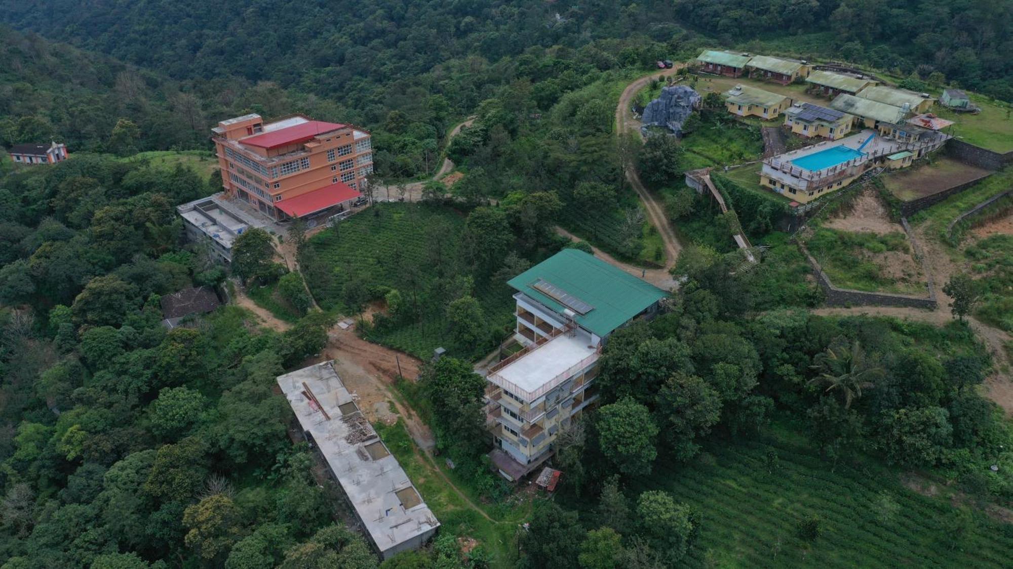 Pagoda Plantation Resort Pīrmed Dış mekan fotoğraf