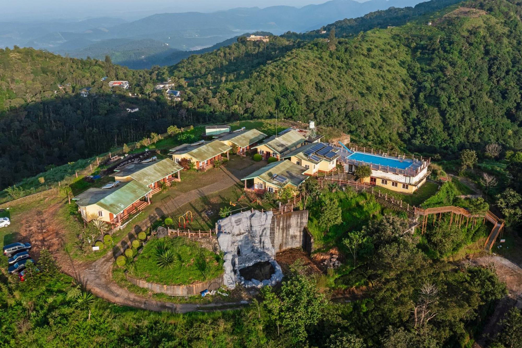 Pagoda Plantation Resort Pīrmed Dış mekan fotoğraf