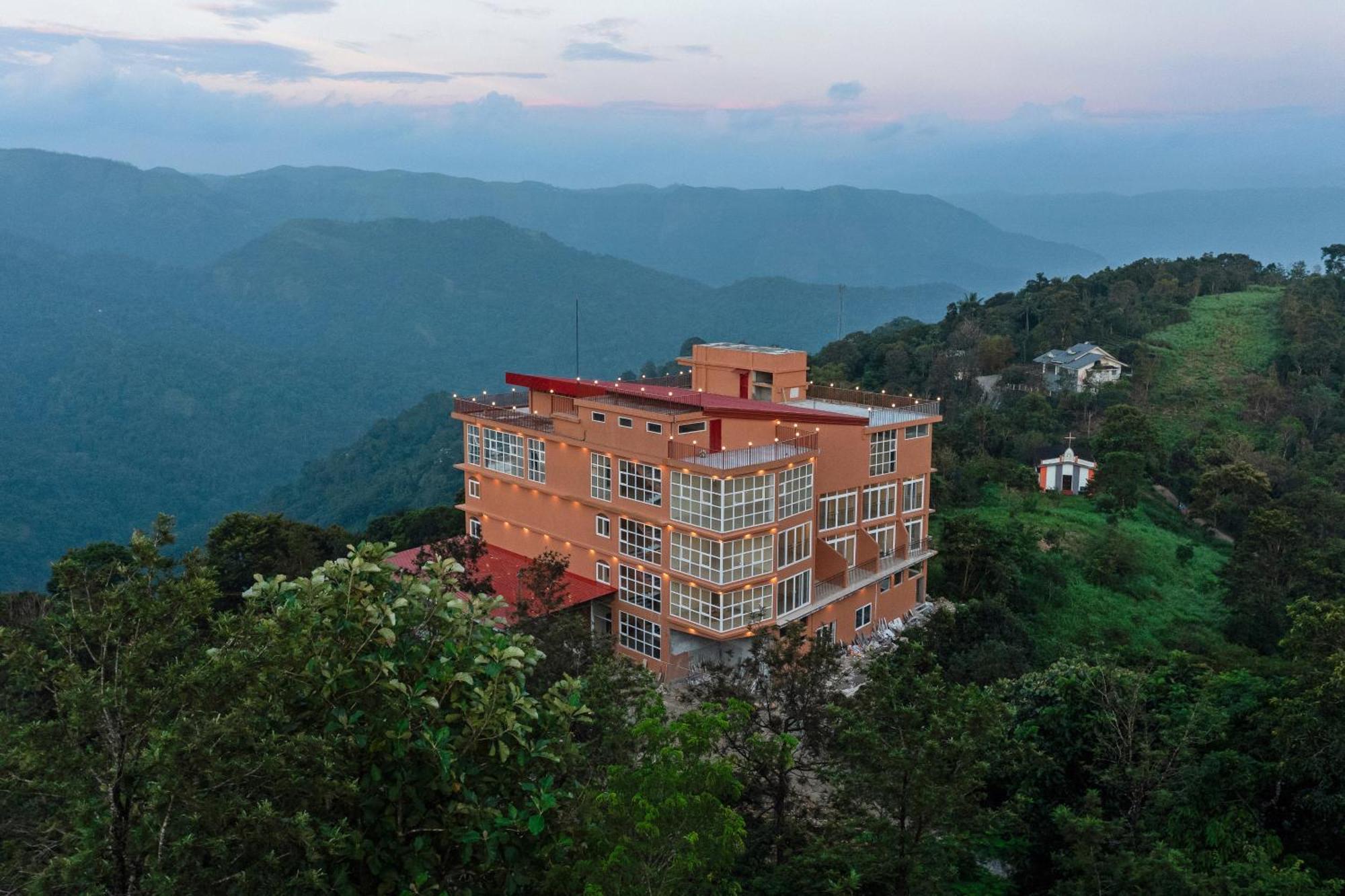 Pagoda Plantation Resort Pīrmed Dış mekan fotoğraf