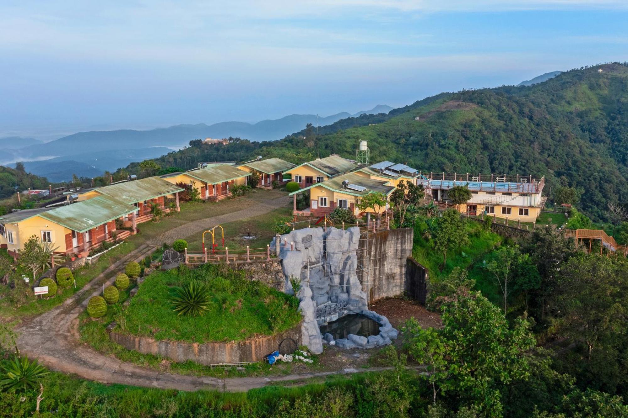Pagoda Plantation Resort Pīrmed Dış mekan fotoğraf
