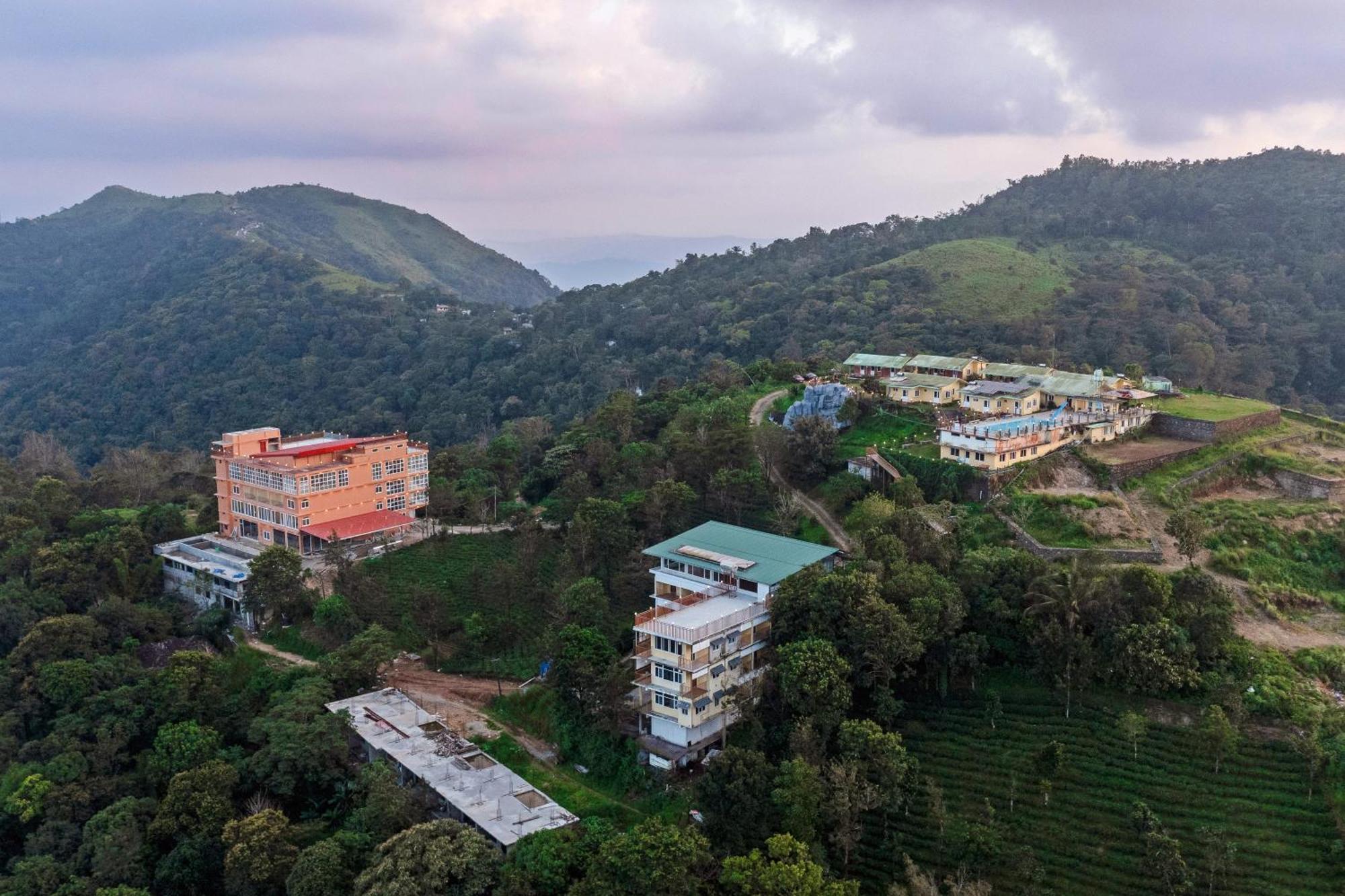 Pagoda Plantation Resort Pīrmed Dış mekan fotoğraf