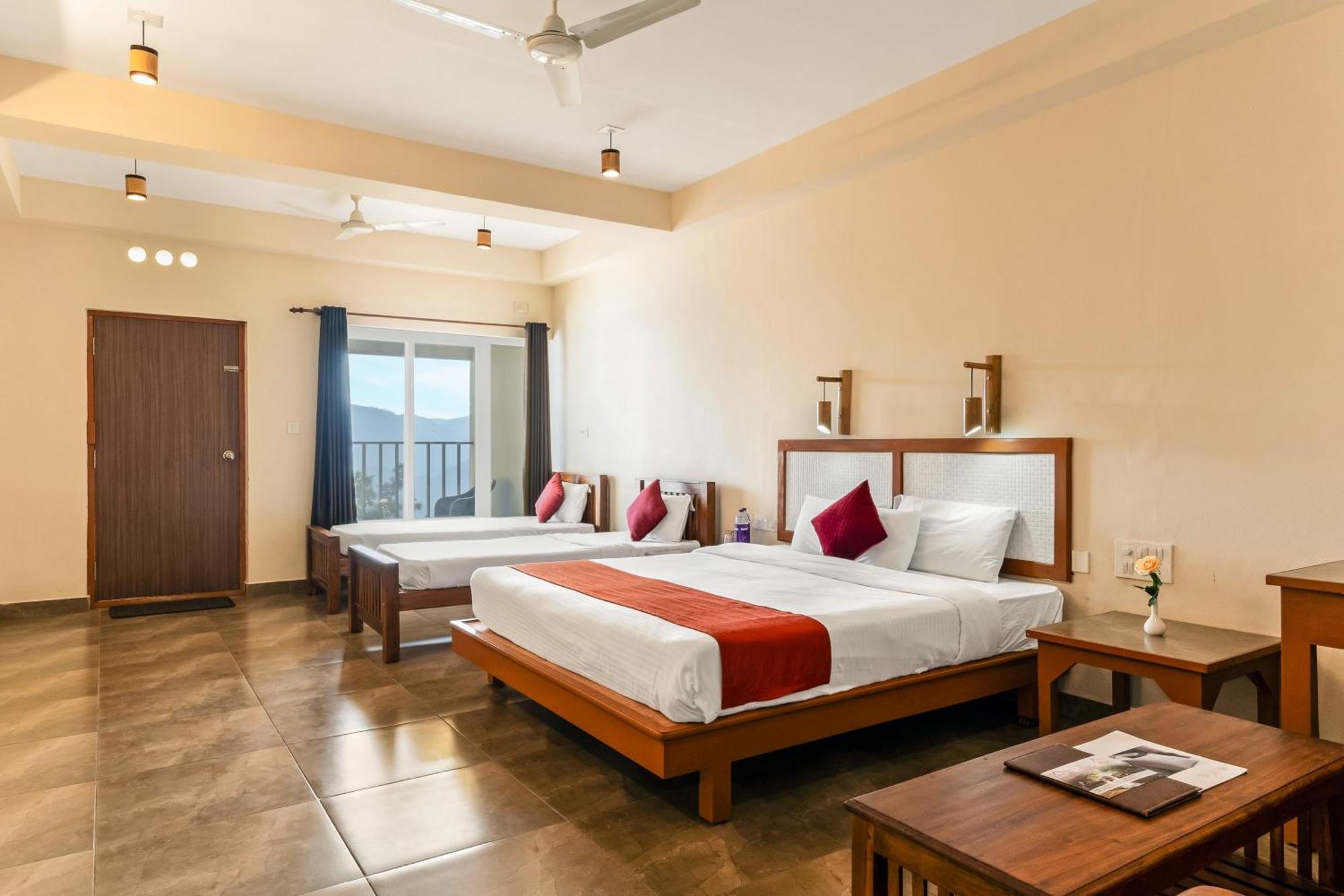 Pagoda Plantation Resort Pīrmed Dış mekan fotoğraf